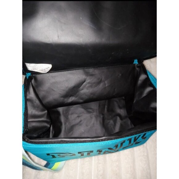 PINK Victoria's Secret Lunchbox with Keychain Blue Green Black - Picture 4 of 5